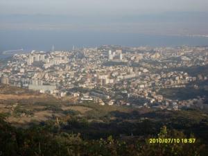 Vue sur Annaba depuis Séraidi