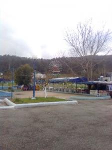 Vue sur la Grande Roue du parc d'attraction de Annaba