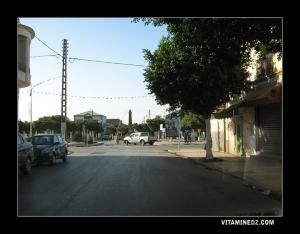 ساحة الأمير عبد القادر بمدينة  ڨديل