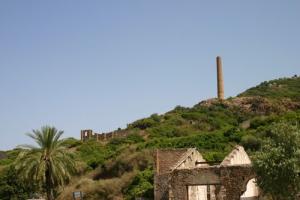 Cheminée d' une Ancienne Fabrique aux alentours de Annaba