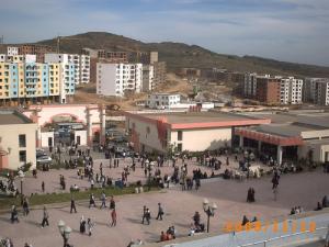 Vue sur la Cours Universitaire de Annaba