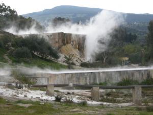 Vue sur les Cascades de Hammam Maskhoutine à Guelma