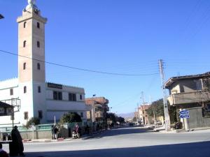 المسجد العتيق لقرية  بليمور  بولاية  برج بوعريريج