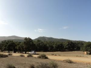 Sur la route de Maouna