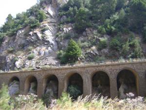 Chemin de Fer à l'approche de Médéa