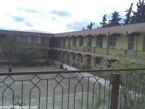 Lycée Bougasmi à Médéa