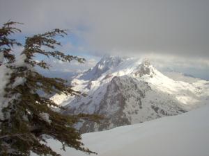 جبال بلدية  تيكجدة