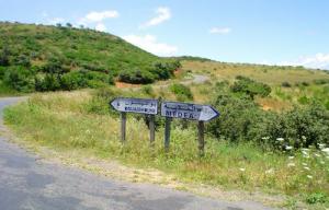 Panneaux Directionnels aux abords de Médéa