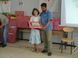 حفل نهاية السنة بثانوية مدينة  دراع قبيلة  و تسليم الجوائز (8)