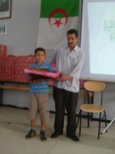 حفل نهاية السنة بثانوية مدينة  دراع قبيلة  و تسليم الجوائز (11)