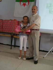 حفل نهاية السنة بثانوية مدينة  دراع قبيلة  و تسليم الجوائز (23)