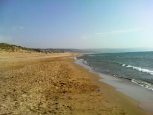 Plage  Kef Lasfar  sur la côte de Mostaganem