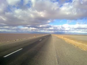 Autoroute près de Chott el Hodna (Wilaya de Msila)