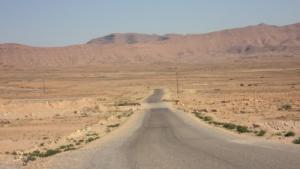 La route menant à Ain El Melh