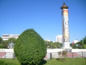 نصب تذكاري لشهداء 8 ماي 1945 بوسط مدينة  سطيف  (1)