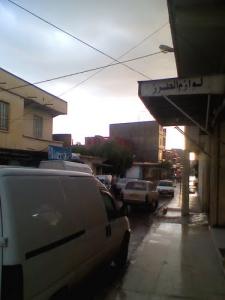 Une allée au centre ville de Berhoum