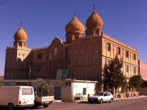 Mosquée  El Salem  au centre ville de Berhoum