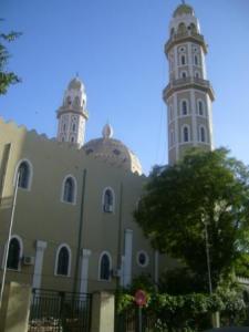 صورة لمسجد  ابن باديس  بمدينة  سطيف