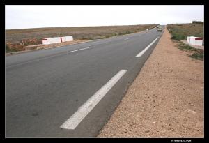 الطريق المؤدي إلى ولاية البيض