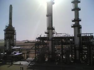 Four, deéthaniseur, debétaniseur(train 20) (Wilaya de Ouargla)