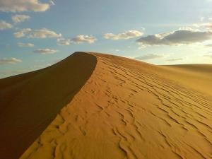 Une Dune Énorme près de Ouargla