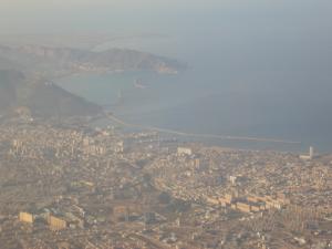 Vue aérienne de la ville Gigantesque d'Oran