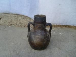 أواني طينية قديمة 7