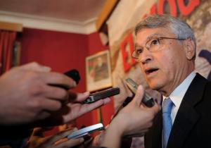 Algerian Energy and Mines minister Chakib Khelil speaks to
