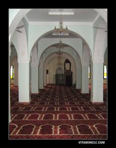 Intérieur de la Mosquée de Sidi Ahmed Benyoucef à Miliana