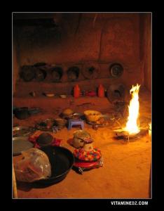 Cuisine traditionelle située à l'interieur d'une maison dans le ksar de timimoune
