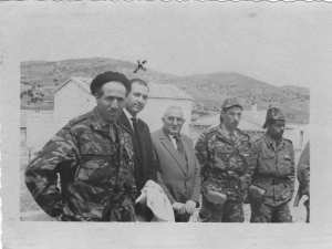 المجاهد  طاهر زبيري