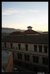 متوسطة  إبن خلدون  بمدينة تلمسان