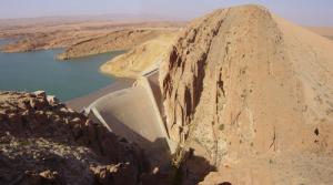 Digue du barrage de Brézina