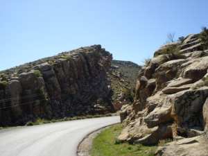 طريق  فم كرازة  ببلدية  يابوس