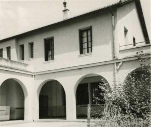 صورة قديمة لمدرسة  بسباس  (الفترة الإستعمارية) 1