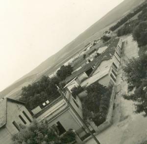 صورة قديمة لمدرسة  بسباس  (الفترة الإستعمارية) 2