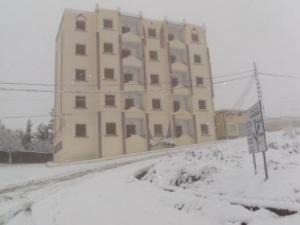 مدينة  المروج  تحت الثلوج 4