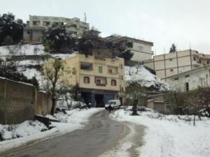 شوارع مدينة  المروج  تحت الثلوج 6