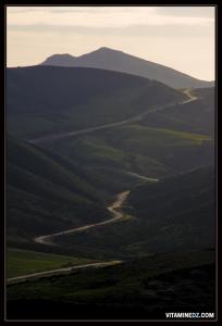 الطريق المؤدي إلى شاطئ  مداغ