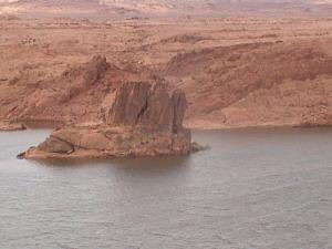 Vue sur le Barrage de Brezina