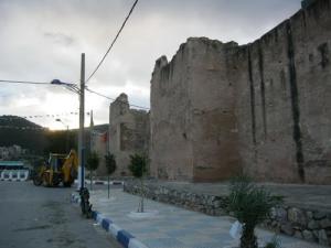 Murailles antiques à Honaine
