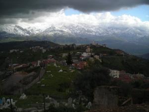 منظر من ضواحي قرية  واسيف  1