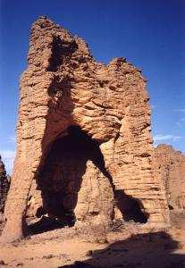 Tour de l'Arche à  Tin Aboteka (Parc National du Tassili)