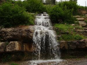 Une cascade Naturelles au milieu de la Verdure (Commune de Ouled Hamdane)