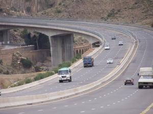 Autoroute Est Ouest traversant al région de Biban (Wilaya de Bordj Bou Arreridj)