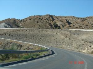 Auto-route est-ouest.(Bordj Bou Arreridj) lieu des Bibans,les portes de fer