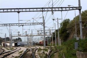 Gare ferroviaire de Thenia