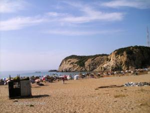 Une Plage de Boumerdes en Saison Estivale