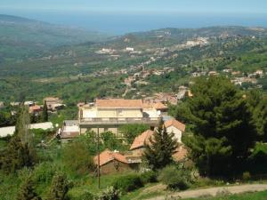 Vue sur le village  Amadhi