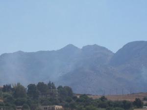 Les Montagnes entourant la commune de Larbatache